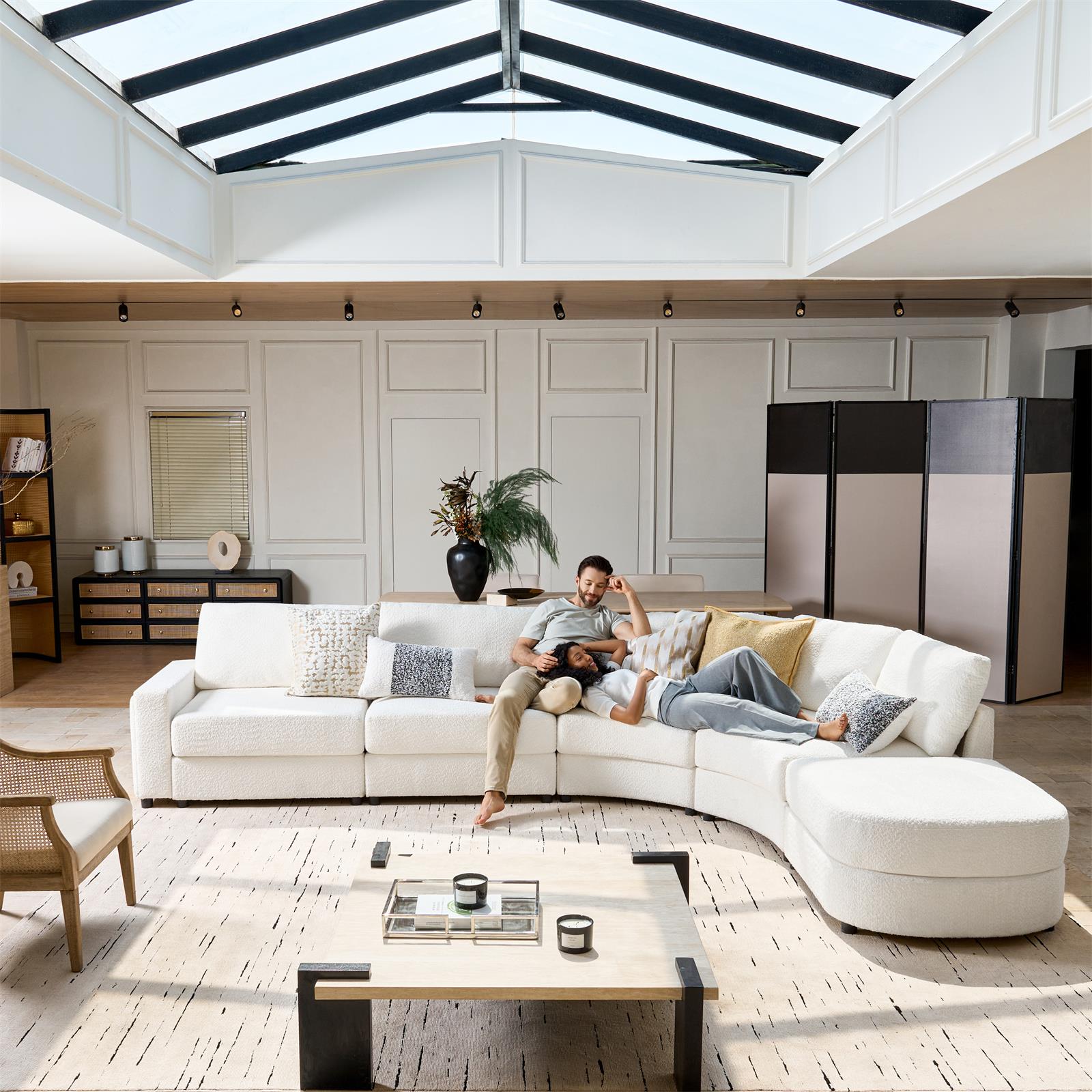 Aeris 138 Modern Curved Sectional Couch & Sofa With Curved Aesthetic