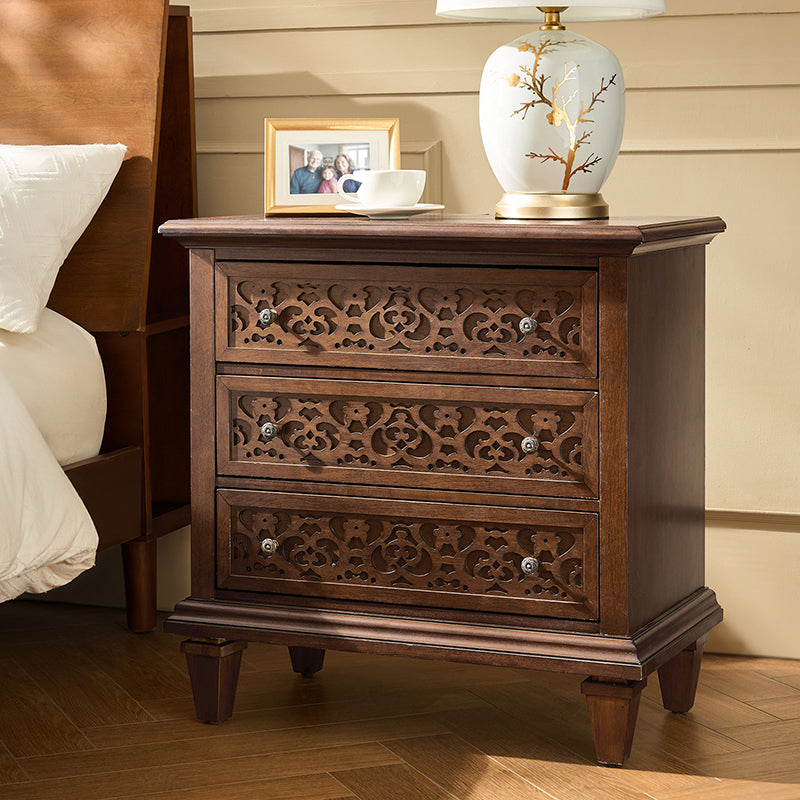 Colombo 3-Drawer Nightstand with Built-In Outlets(Optional Types)