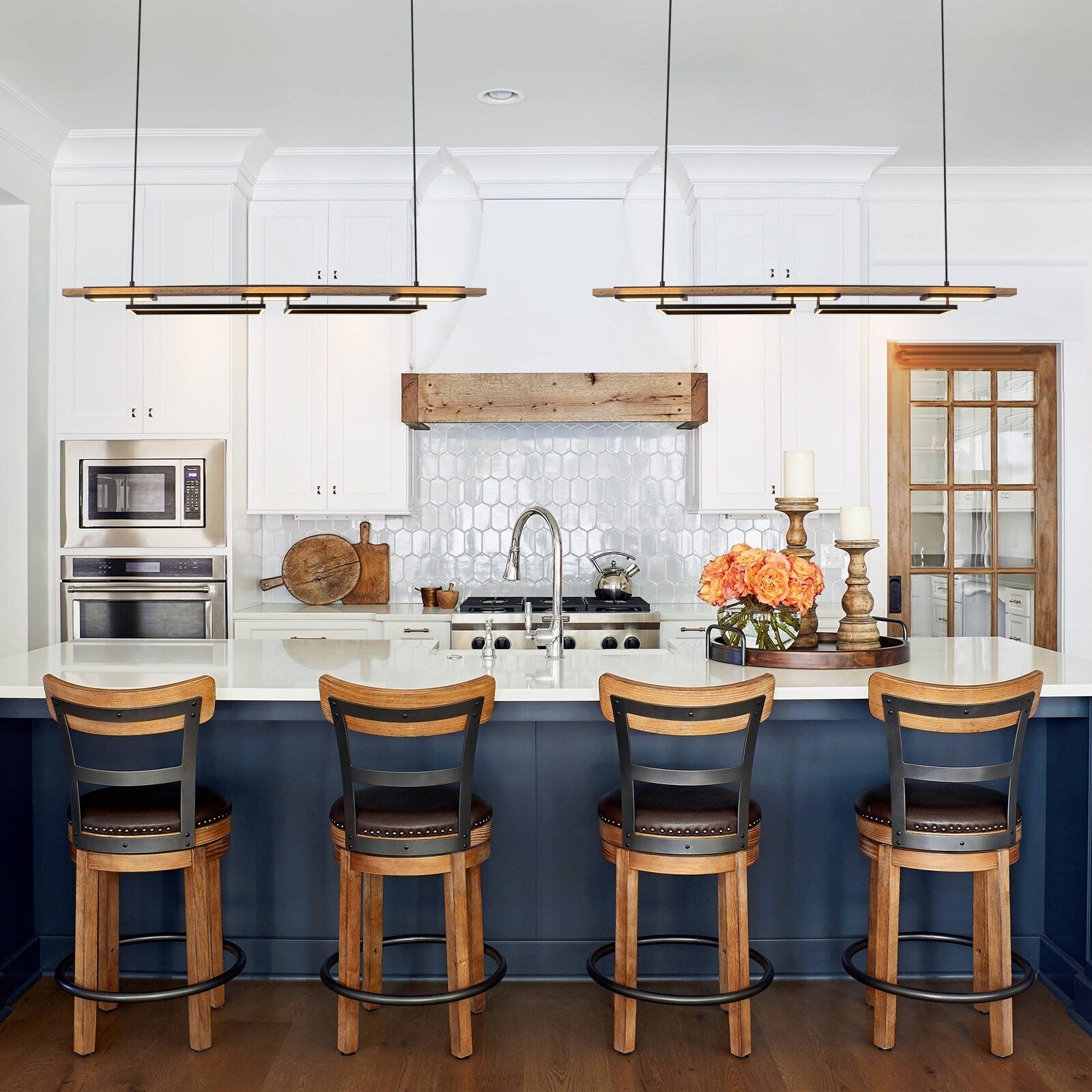 3/5-Light Integrated LED Linear Wood Chandelier Kitchen Island Pendant Light