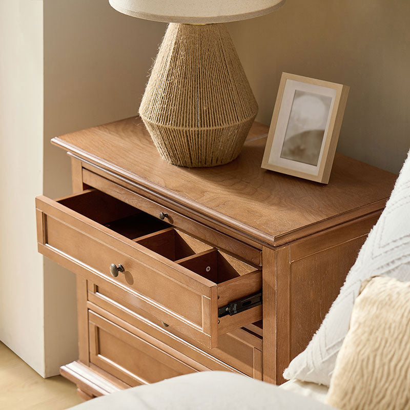 4-Piece Transitional Solid Wood Bedroom Set with 5-Drawer Dresser