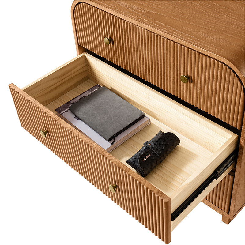 Albert Yanick 27 Tall 3-Drawer Nightstand